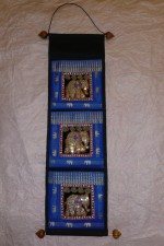 lett-02 Fabrics Letter Holder Applique Elephants on pockets blue