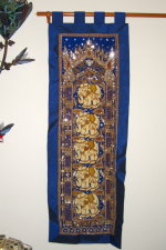 LV10322 Five Pearl Elephants blue Vertical Kalaga