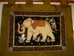 SM00156 One baby pearl elephant small Kalaga